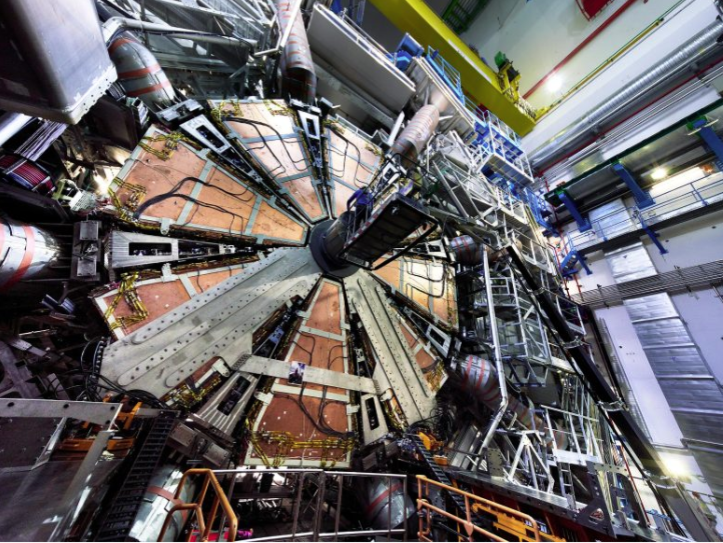 این ذره ممنوعه می&zwnj;تواند نظریه ریسمان را نقض کند