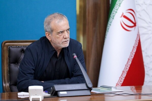 پزشکیان: با هر تصمیم و اقدامی که ناامنی دیجیتال را گسترش دهد، مخالفم