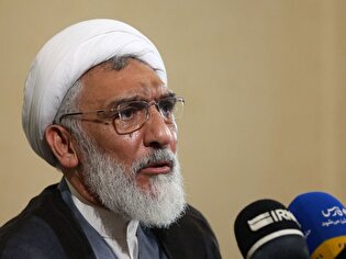 خلبان بی ۲ گفت ما ۲۰ سال است تمرین میکنیم که به ایران حمله کنیم، اما بین روسای جمهور آمریکا فقط ترامپ جرات کرد این کار را کند