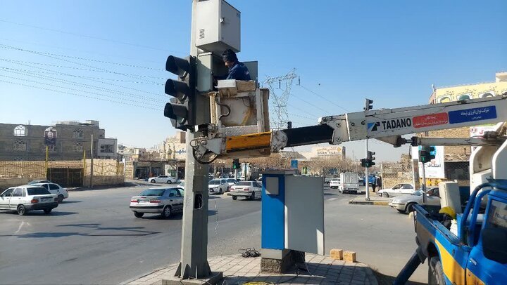 تجهیز ۲۰۱ تقاطع پرتردد اصفهان به سیستم برق اضطراری