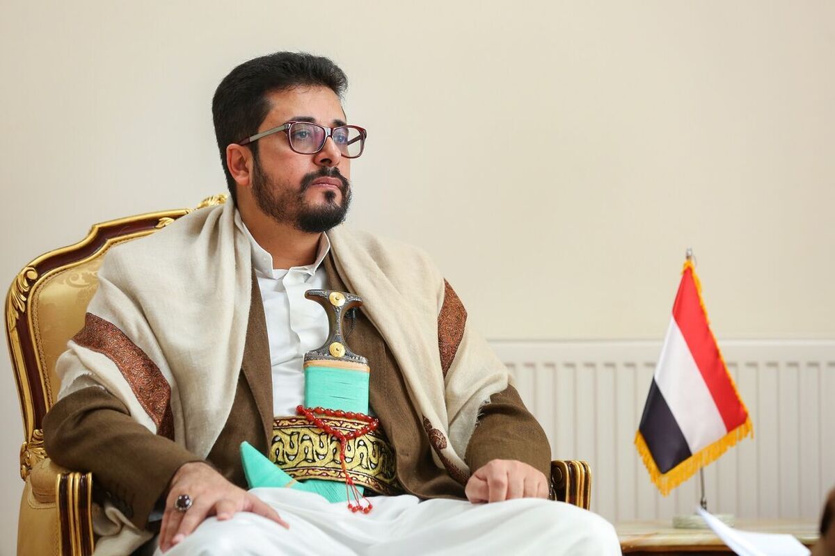 نشست خبری با حضور سفیر یمن و نماینده ویژه فرهنگی انصارالله در سالن کنفرانس خبرگزاری دانشجو