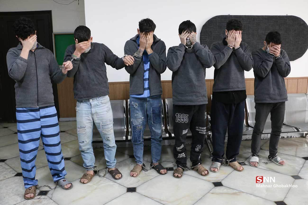 سارقین در لباس پلیس / 134 نفر از سارقان حرفهای و 12 نفر مالخر شناسایی و دستگیر شدند + فیلم