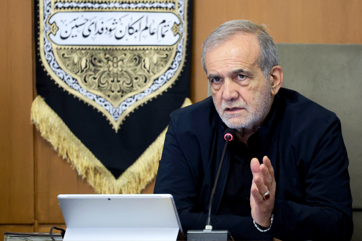 پزشکیان: جنگ ۱۲ روزه نشان داد امید و قدرت در کشور زنده است و ساختار فرماندهی و تدبیر دچار خلأ و تزلزل نمیشود