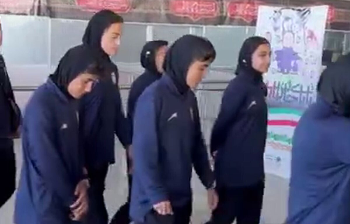 بازگشت تیم ملی فوتبال بانوان ایران به کشور پس از صعود به جام ملتهای آسی