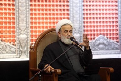 حجت الاسلام پناهیان: عُجب و خودپسندی برخی را ضدانقلاب کرد
