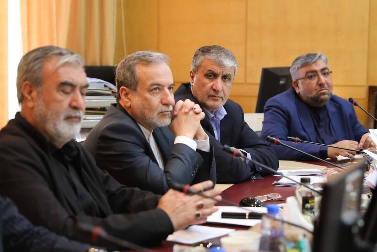 جزئیات جلسه کمیسیون امنیت ملی مجلس با حضور وزیر خارجه و رئیس سازمان انرژی اتمی