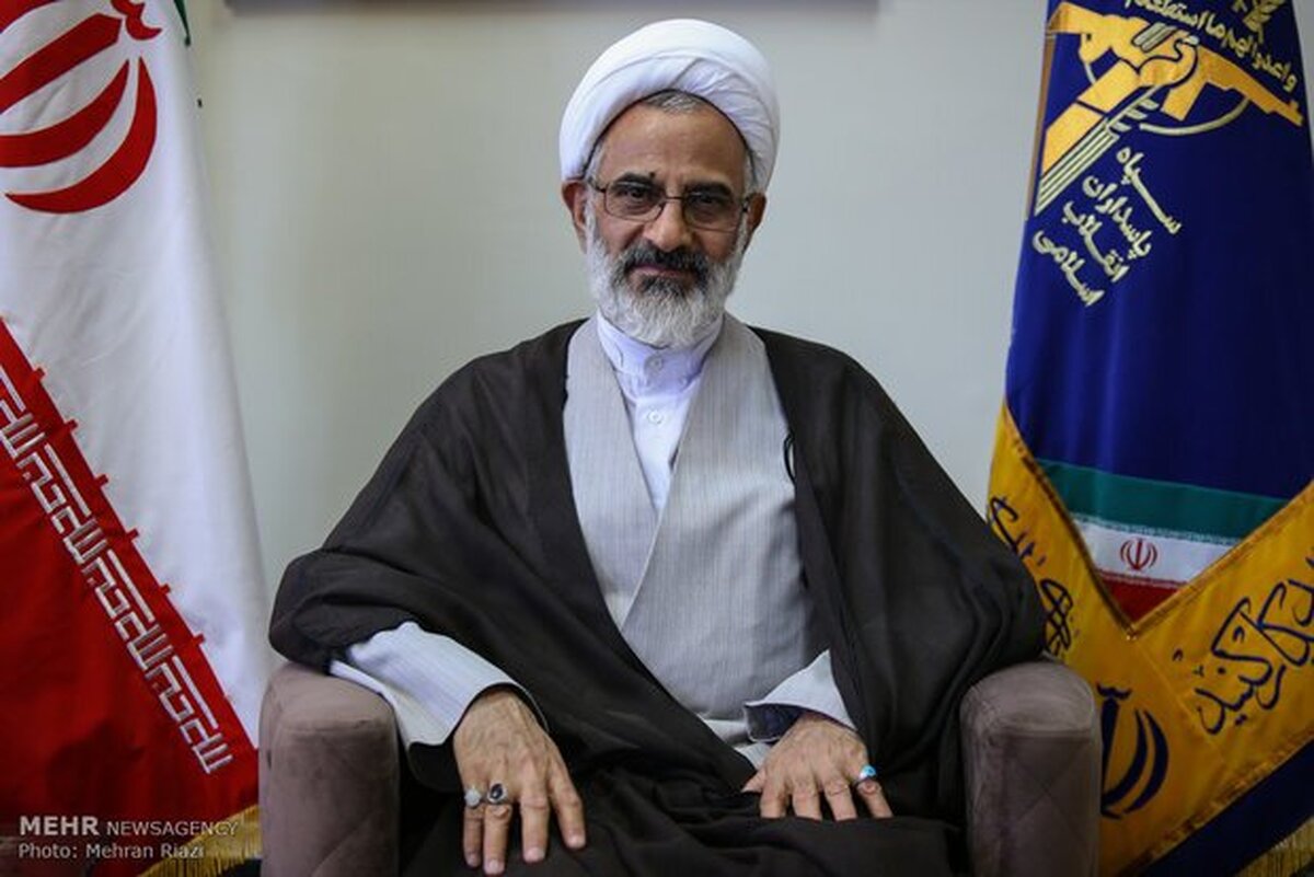 حجت الاسلام حاجی صادقی: آمریکا و اسرائیل تلاش میکنند شکستشان را جبران کنند / هیچ زمانی مانند امروز دیپلماسی و میدان ما یکی نبوده است + فیلم
