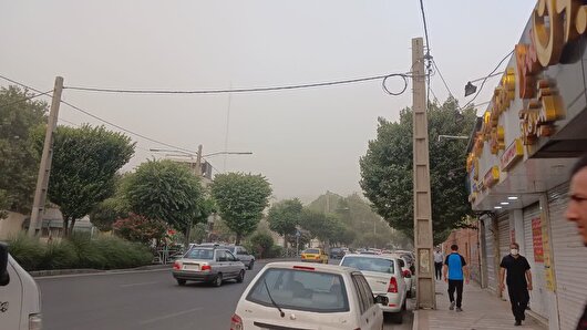 ورود ریزگرد‌ها به کرج+ فیلم