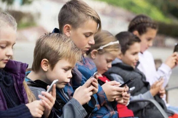 شبکههای اجتماعی خطر افسردگی را افزایش میدهند
