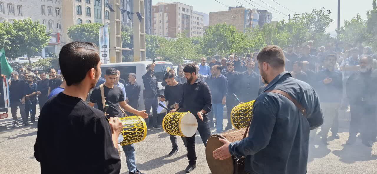 مراسم تشییع پیکر شهید مدافع وطن جلال کاظمی در کرج برگزار شد مراسم تشییع پیکر شهید مدافع وطن جلال کاظمی در کرج برگزار شد