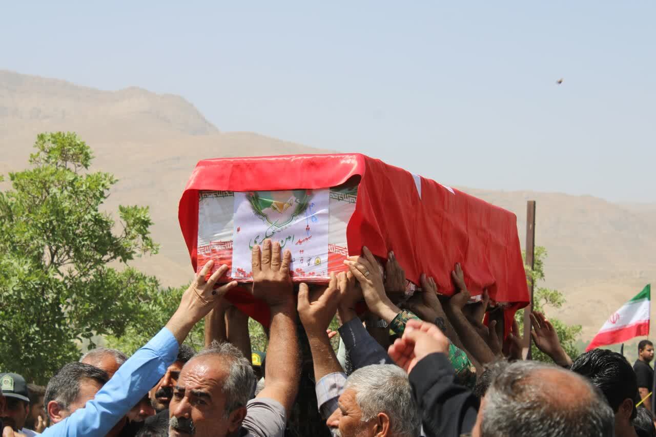 شهید امین عسگری به خاک سپرده شد + عکس شهید امین عسگری به خاک سپرده شد + عکس