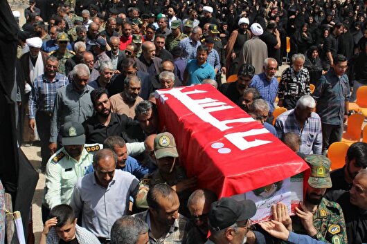 شهید امین عسگری در گهرو به خاک سپرده شد + عکس