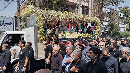 مردم ورامین با شکوه، پیکر دو شهید حمله رژیم صهیونیستی را تشییع کردند