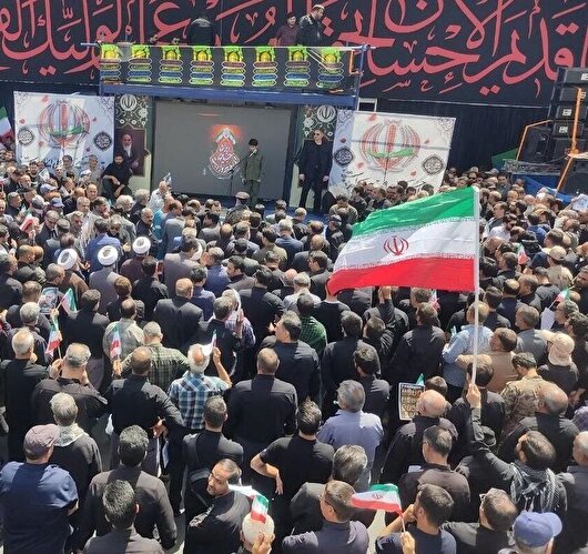مراسم تشییع ۱۵ شهید حملات رژیم غاصب صهیونی در مشهد