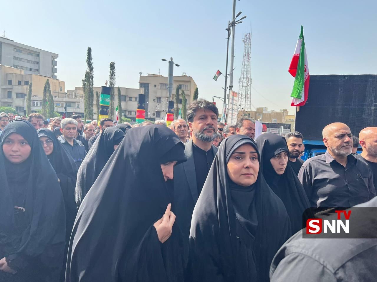 حضور گسترده مردم تهران  درمراسم تشییع و وداع با پیکر شهدای اقتدار / کاروان شهدا پرچم وحدت و انسجام ملی