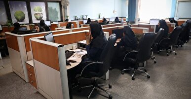 کارمندی و ایثارگری در یک قاب