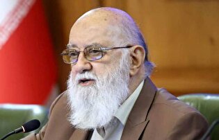 قرارداد‌هایی که برای تامین اتوبوس‌ها بسته بودیم را طبق برنامه انجام می‌دهیم