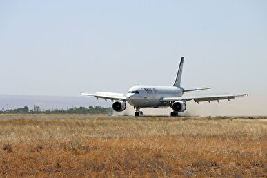 تمدید لغو پرواز‌های داخلی و خارجی در شمال، جنوب و غرب کشور تا ساعت ۱۴ دوشنبه