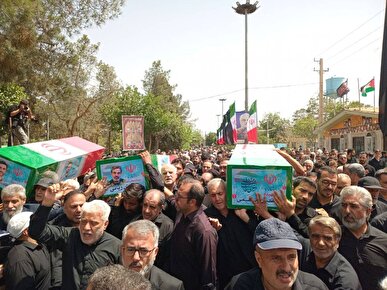 حضور سینماگران در مراسم خاکسپاری سرداران حاجی‌زاده و ربانی