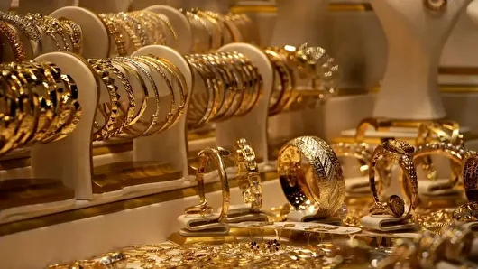 ریزش قیمت طلا ۱۸ عیار در معاملات پایان روز ۹ تیر ۱۴۰۴