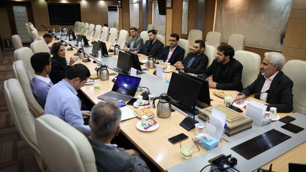 همافزایی صنعت و فناوری برای توسعه نانومحصولات