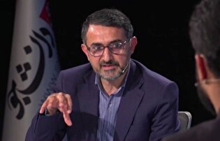فیلم کامل گفت‌و‌گو با مجتبی زارعی - بررسی تحولات سیاسی کشور در یک سال اخیر (بخش اول)