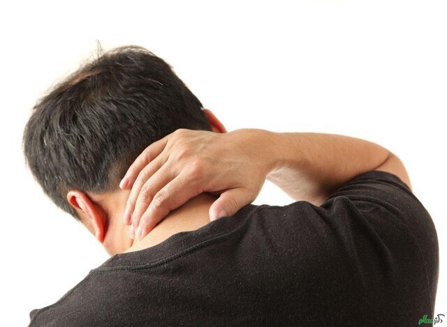 درد‌های گردن و کمر در کمین افراد پشت‌میزنشین و مشاغل سنگین