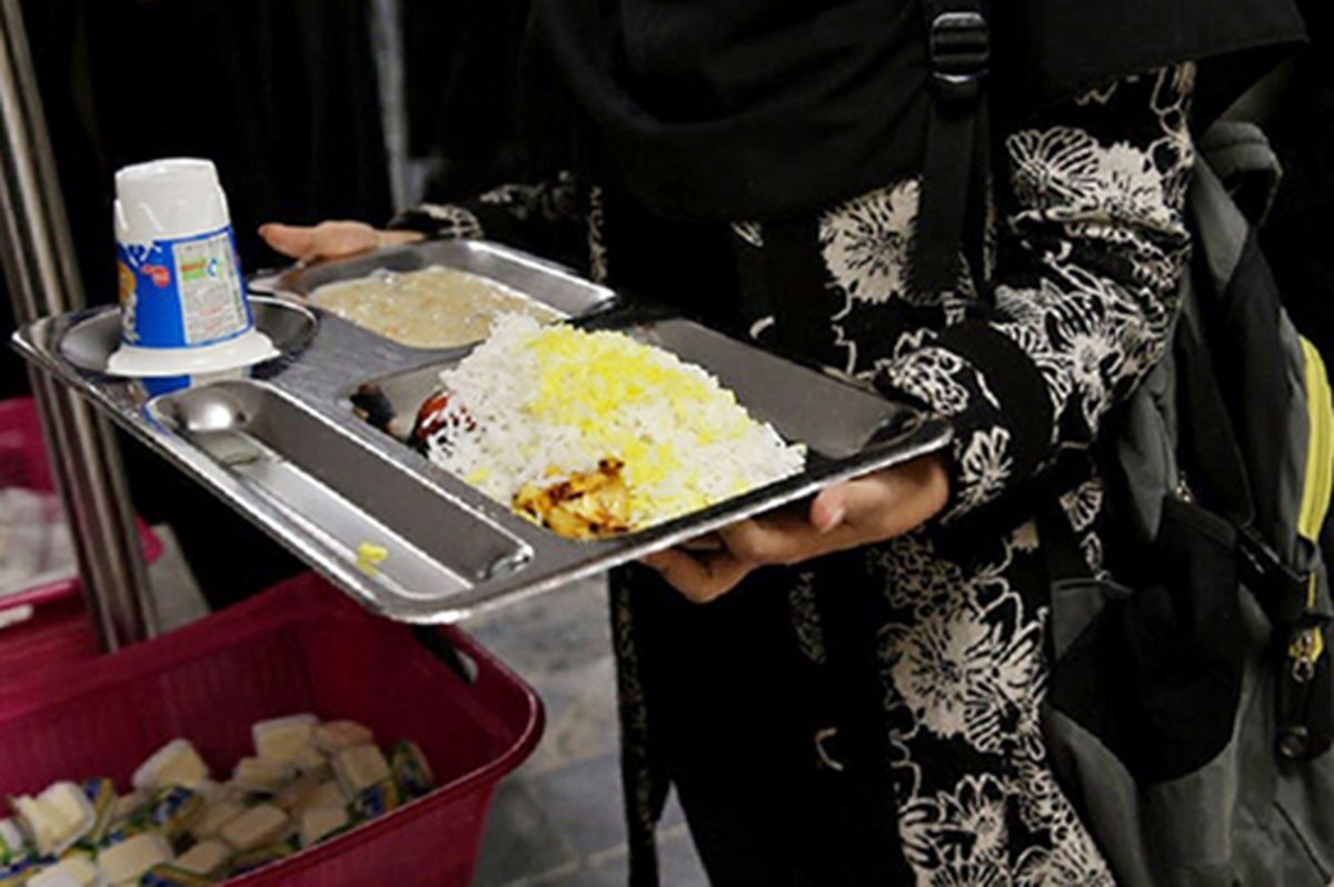 لغو قرارداد با پیمانکار توزیع غذای دانشجویان دانشگاه علوم پزشکی شیراز
