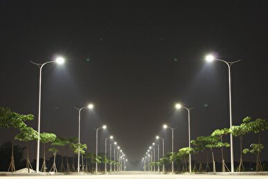 صرفه‌جویی ۱۳ مگاواتی برق با تجهیز معابر به چراغ LED