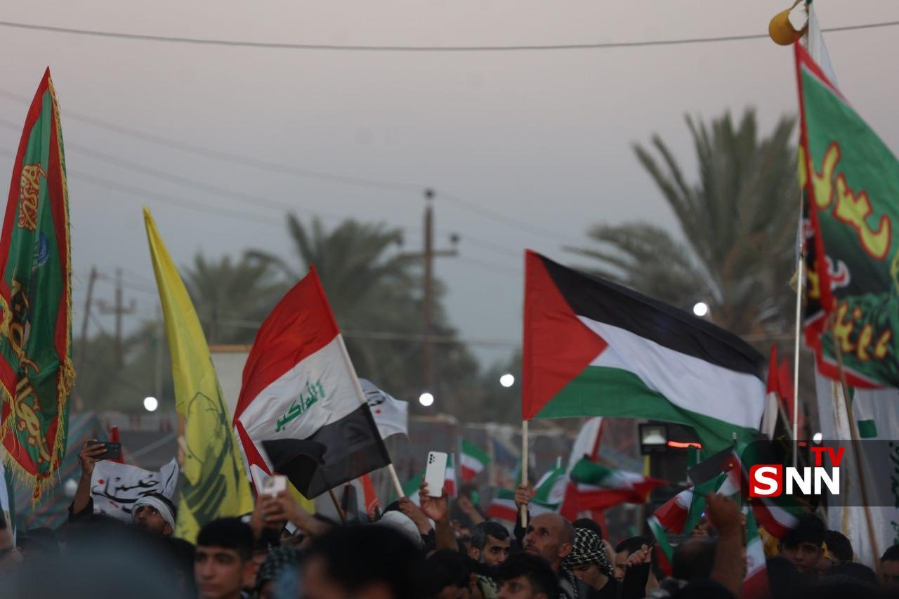 اهتزار پرچم کشور&zwnj;های حامی مقاومت در راهپیمایی عظیم اربعین؛ تجلی وحدت توسط دانشجویان و مردم