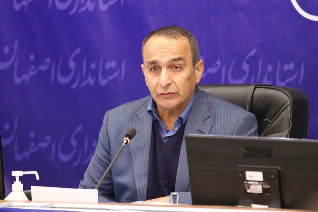 کمبود ۲۰۰۰ مگاواتی برق در استان اصفهان