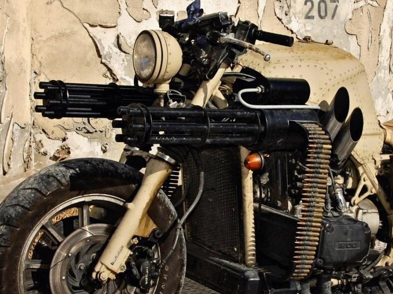 ناقصه منتشر نکن | نگاهی به موتورسیکت های جنگی/ با معروف ترین موتور سیکلت های نظامی جهان آشنا شوید