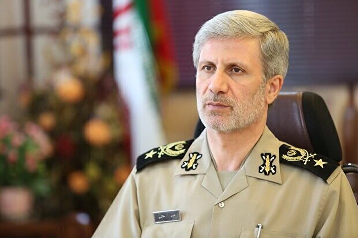 فرمانده ارتش: دشمن بداند امروز از هر روز دیگری آمادهتریم