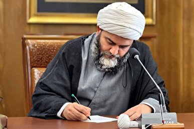 حجت‌الاسلام قمی: رسانه باید سنگر نخست دفاع از ذهن و دل مردم باشد