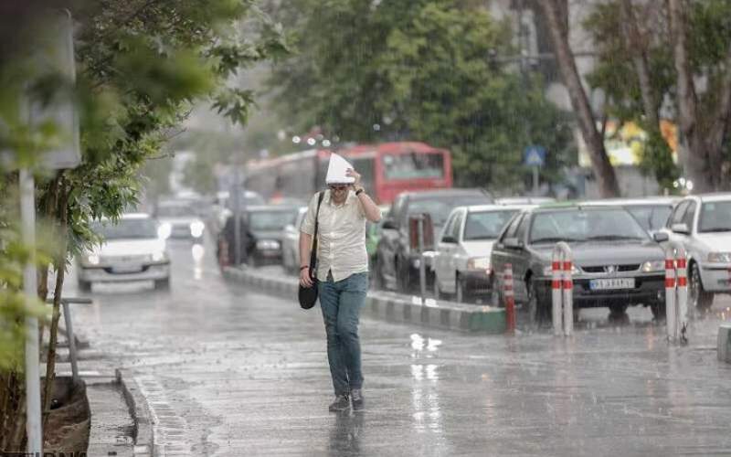 پیش‌بینی گردوخاک و رگبار موقتی در تهران