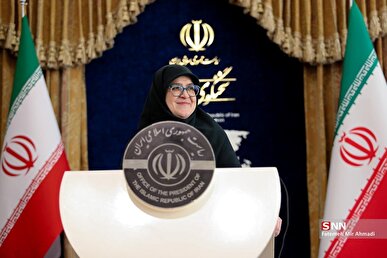 تذکر مهاجرانی به یک خبرنگار: کدام انزوا کدام ضعف؟ / ایران قدرتمند بوده و در حوزه‌های مختلف مقتدرانه ایستاده است + فیلم