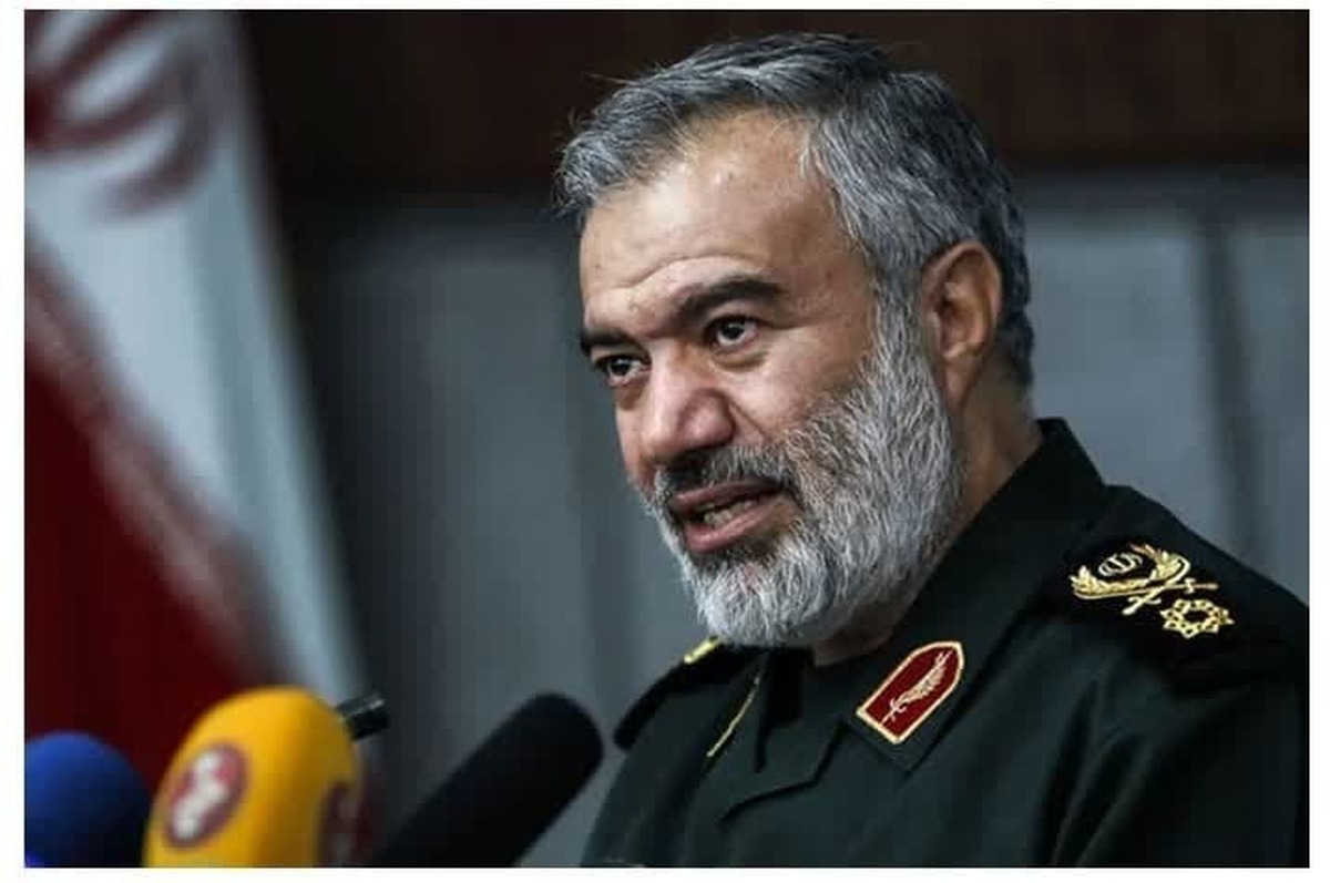 سردار فدوی: آمادگی نیروهای مسلح تعطیلبردار نیست/ دعوای بین حق و باطل هرگز تمام نمیشود