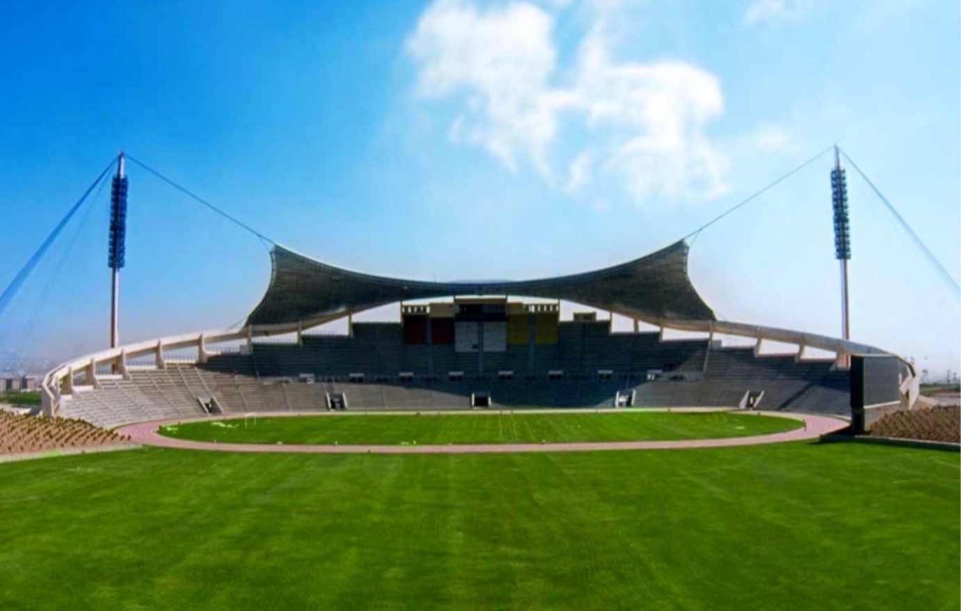 چمنهایی که دیگر سبز نمیماند؛ ورزشگاههایی که دیگر نفس نمیکشند چمنهایی که دیگر سبز نمیماند؛ ورزشگاههایی که دیگر نفس نمیکشند