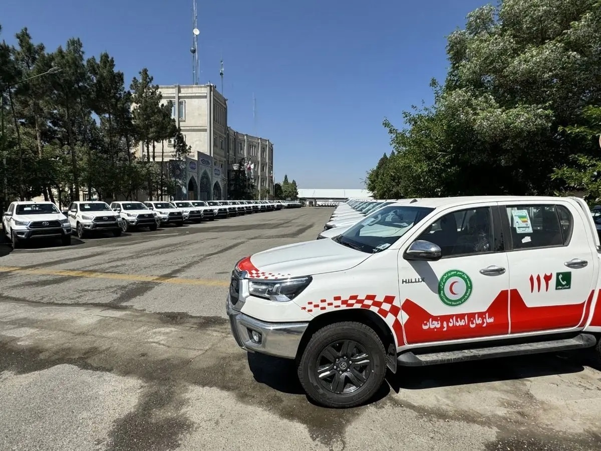 انحراف از جاده اتوبوس حامل زائران ایرانی؛ ۴۳ نفر مصدوم شدند