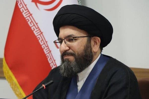 حجت‌الاسلام حسینی: ظرفیت‌های نهفته اربعین روز به روز نمایان‌تر می‌شود