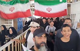 تصاویری از موج بازگشت زائران اربعین حسینی از طریق پایانه شهید سلیمانی در مرز مهران