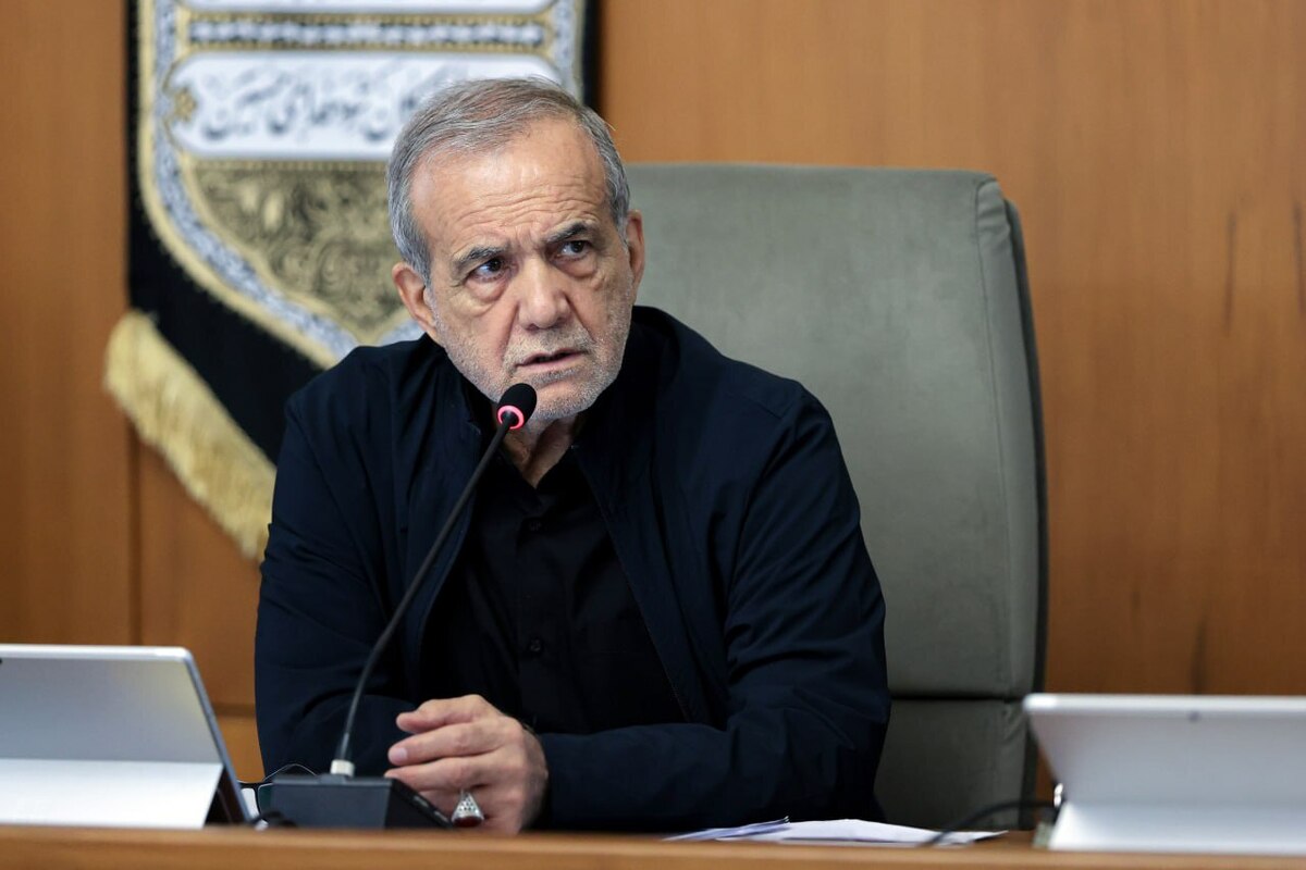پزشکیان: مدیر پروازی به درد نمی‌خورد