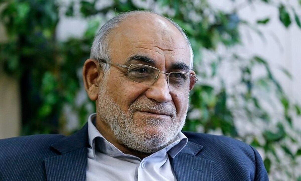 راه نجات ملت در ایستادگی و پایداری در برابر باج خواهیهای قلدران بین المللی است