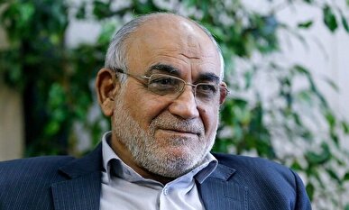 راه نجات ملت در ایستادگی و پایداری در برابر باج خواهی‌های قلدران بین المللی است
