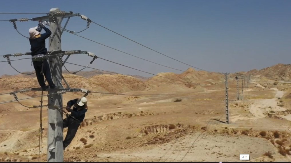 افتتاح ۶۷ طرح برقرسانی در فارس همزمان با هفته دولت