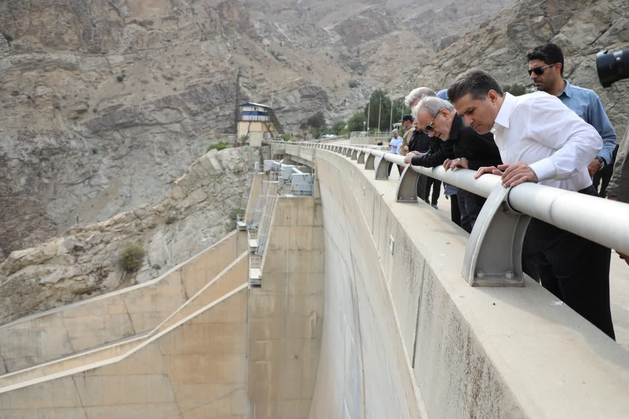 پل B۱ نماد توان مهندسی ایرانی است/کاهش ۴۸ متری آب سد طالقان