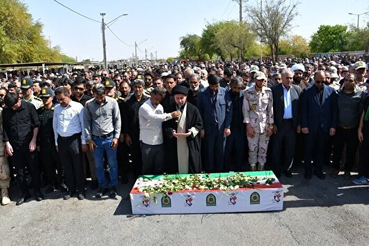 مراسم تشییع پیکر شهید امنیت «سجاد ادیب» در اندیمشک برگزار شد