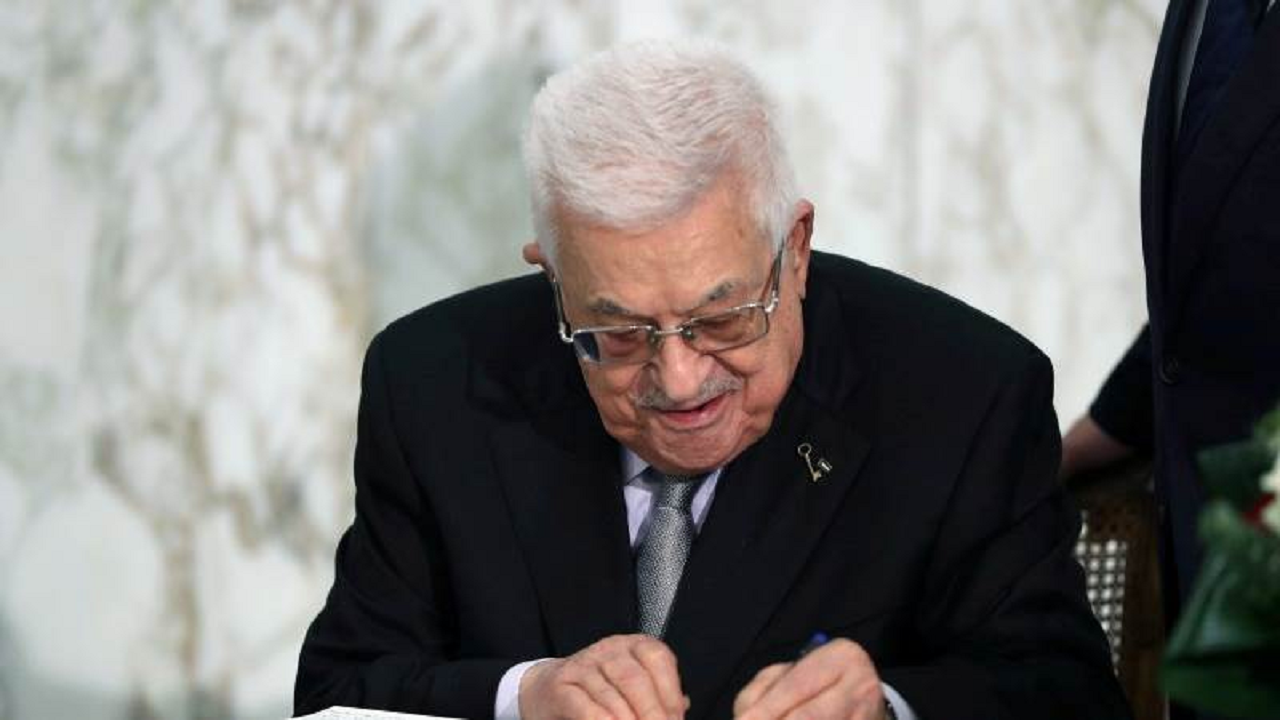 محمود عباس: تصمیم فرانسه پیروزی برای آرمان فلسطین است