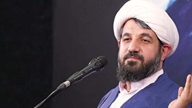 حجت الاسلام رمضانی: توصیه رهبر انقلاب در شب عاشورا تبیین خاتمه دعوای دوگانه ملی و مذهبی در کشور است/ شهادت فرماندهان نظامی فرصت بزرگی برای این مملکت است + فیلم