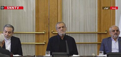 پخش زنده نشست وزیر امورخارجه در جمع معاونان و مدیران وزارت امورخارجه + فیلم